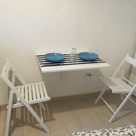 Monolocale Nizza 27 Apartment Turin Bagian luar foto