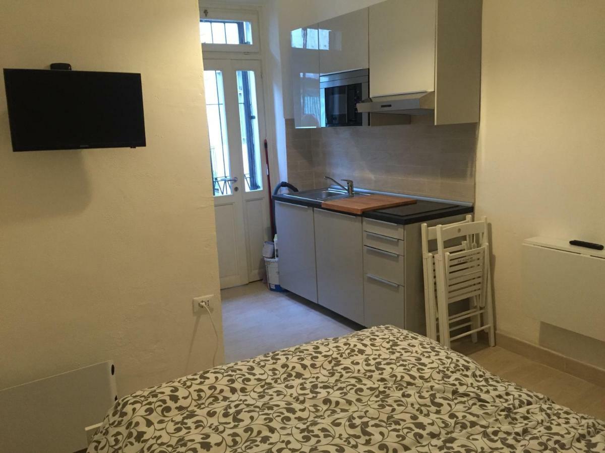 Monolocale Nizza 27 Apartment Turin Bagian luar foto