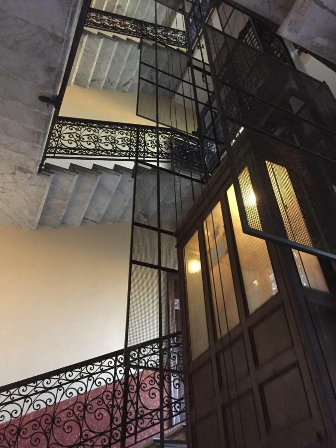 Monolocale Nizza 27 Apartment Turin Bagian luar foto